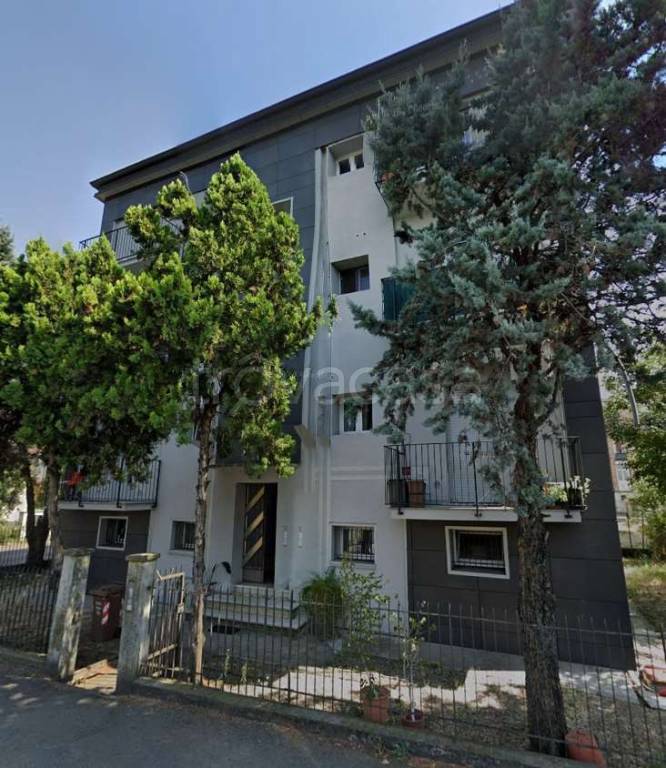 appartamento in vendita a Reggio nell'Emilia in zona Regina Pacis