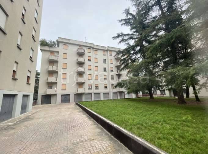 appartamento in vendita a Reggio nell'Emilia in zona Mirabello