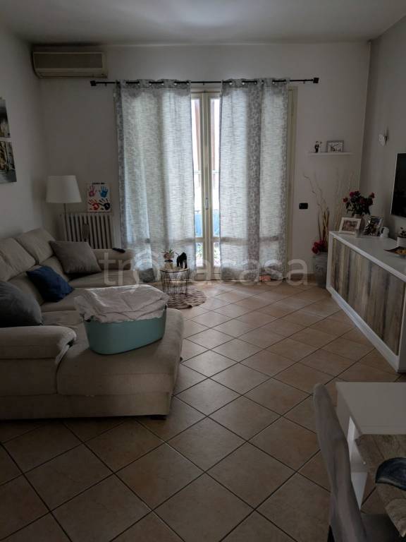 casa indipendente in vendita a Reggio nell'Emilia