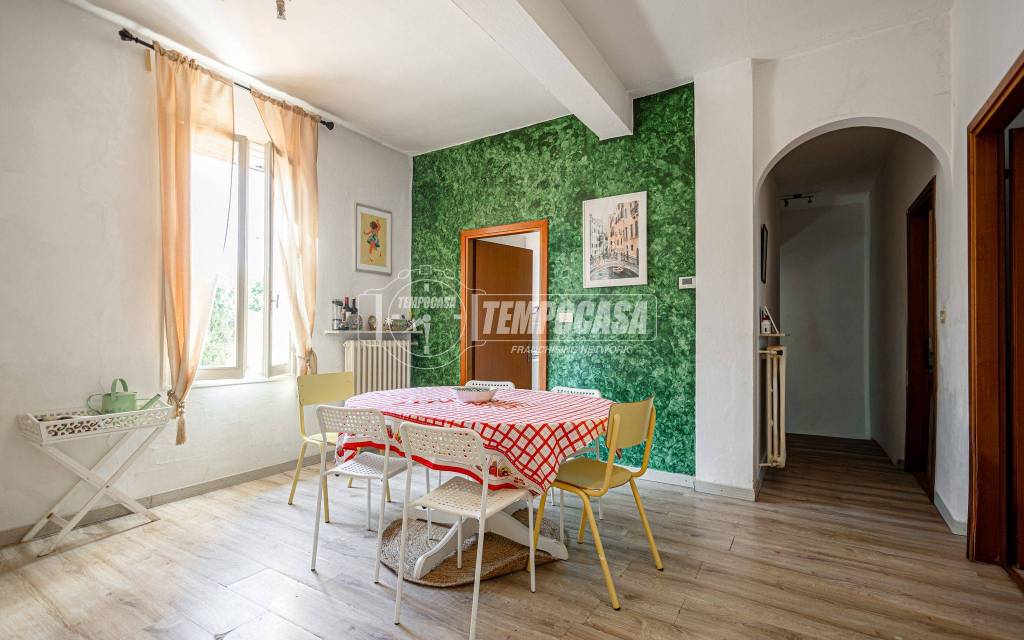 appartamento in vendita a Reggio nell'Emilia in zona Città Storica
