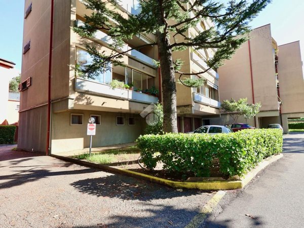 appartamento in vendita a Reggio nell'Emilia in zona Tribunale