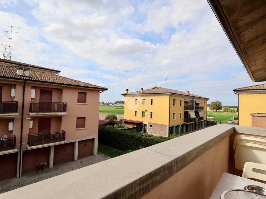 appartamento in vendita a Reggio nell'Emilia in zona Roncocesi