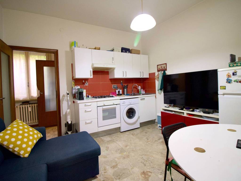 appartamento in vendita a Reggio nell'Emilia in zona Città Storica