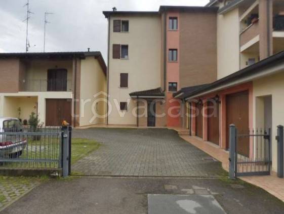 appartamento in vendita a Reggio nell'Emilia in zona Sesso