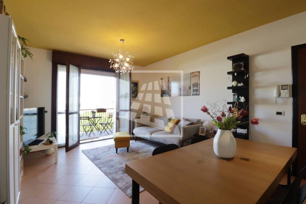 appartamento in vendita a Reggio nell'Emilia in zona San Bartolomeo