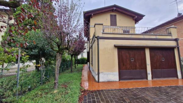 casa indipendente in vendita a Reggio nell'Emilia in zona Città Storica