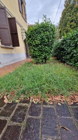casa indipendente in vendita a Reggio nell'Emilia in zona Città Storica