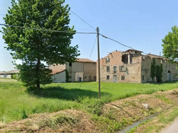 terreno edificabile in vendita a Reggio nell'Emilia