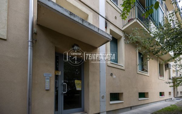 appartamento in vendita a Reggio nell'Emilia in zona Città Storica