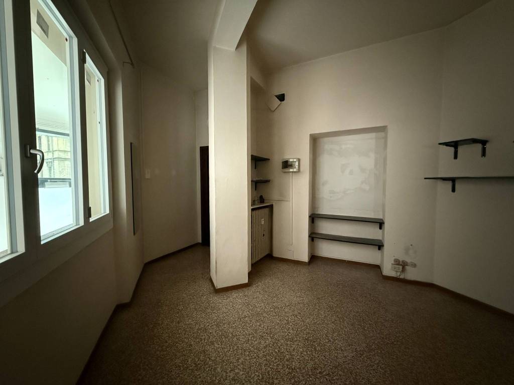 appartamento in vendita a Reggio nell'Emilia in zona Città Storica