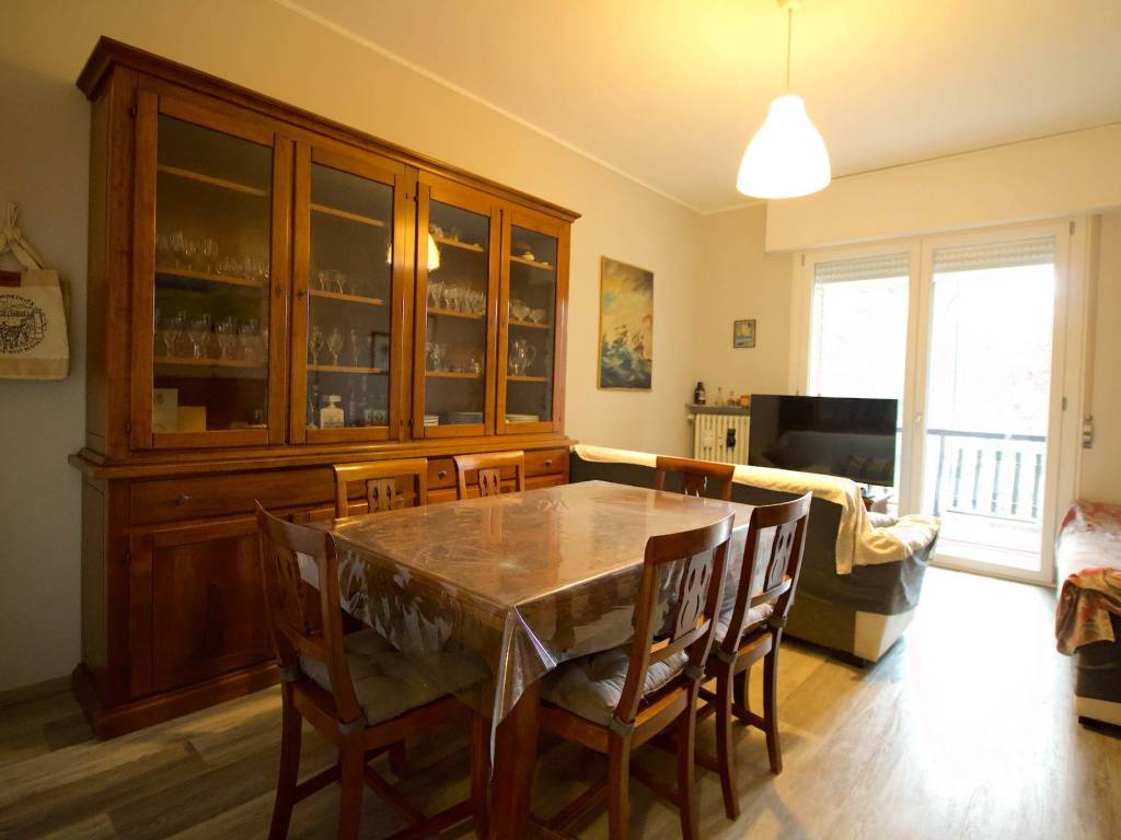 appartamento in vendita a Reggio nell'Emilia in zona Città Storica