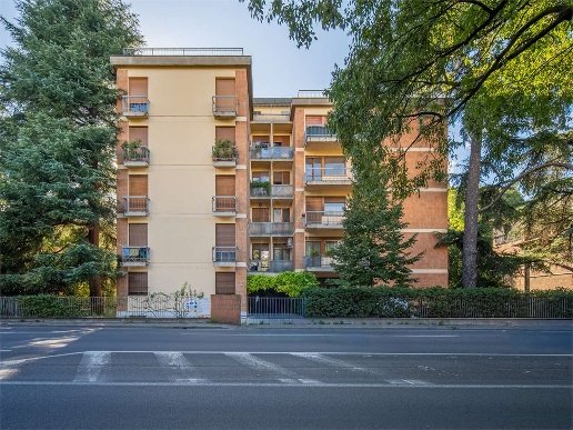 appartamento in vendita a Reggio nell'Emilia in zona Città Storica