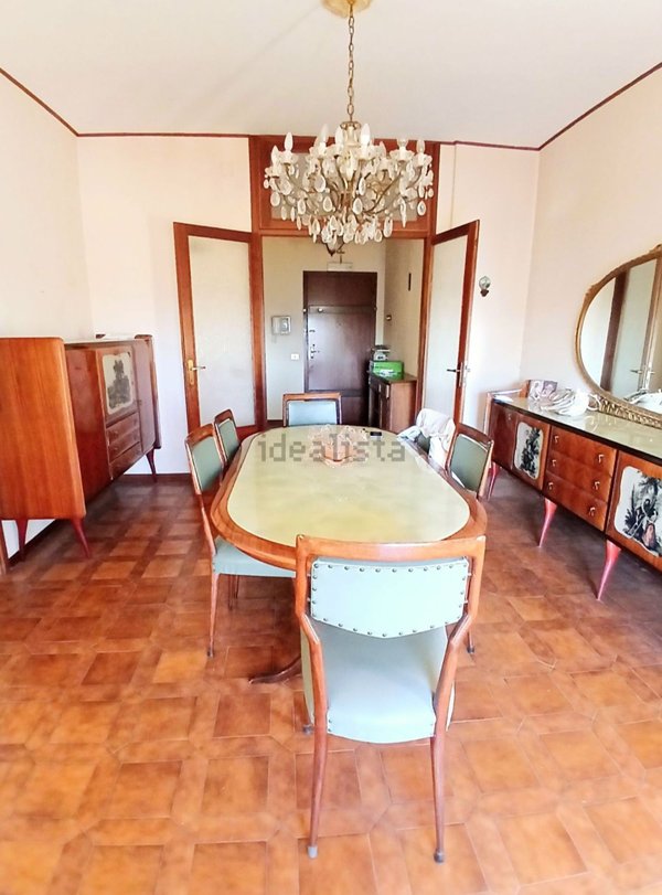 appartamento in vendita a Reggio nell'Emilia in zona Ospizio