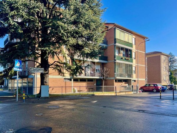 appartamento in vendita a Reggio nell'Emilia in zona San Prospero Strinati