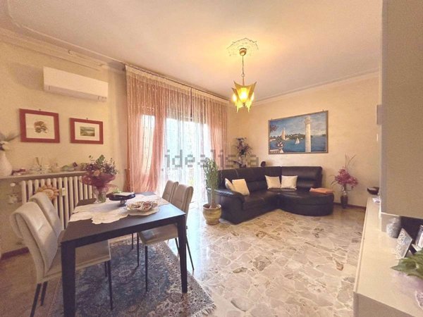 appartamento in vendita a Reggio nell'Emilia