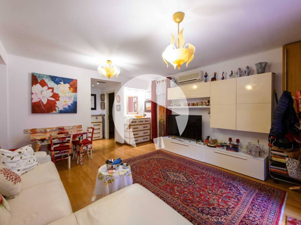 appartamento in vendita a Reggio nell'Emilia in zona Città Storica