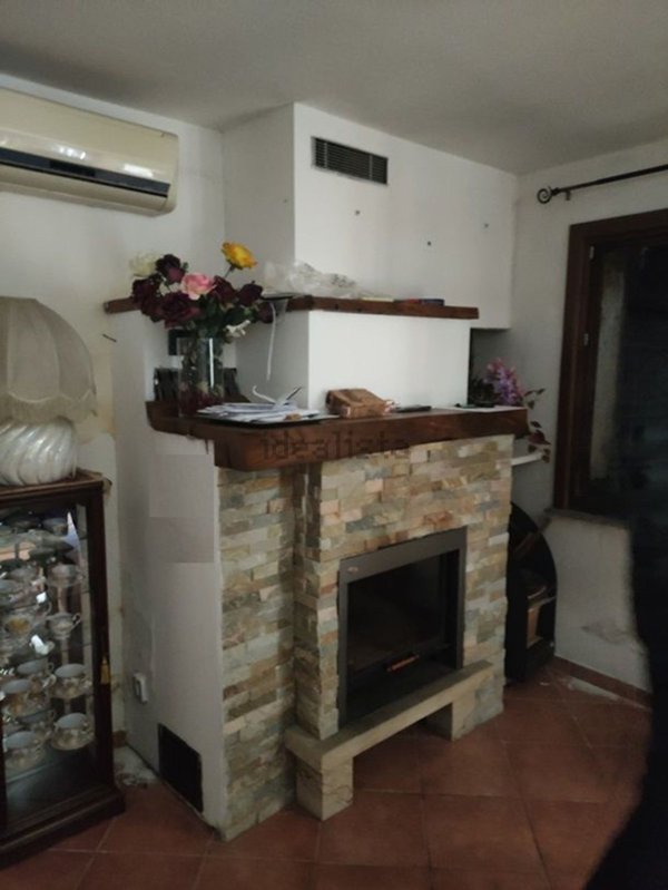 casa indipendente in vendita a Reggio nell'Emilia in zona Cadè / Gaida