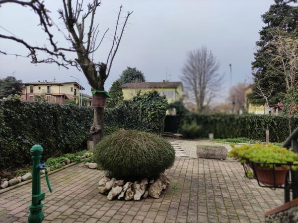 appartamento in vendita a Reggio nell'Emilia in zona Cadè / Gaida