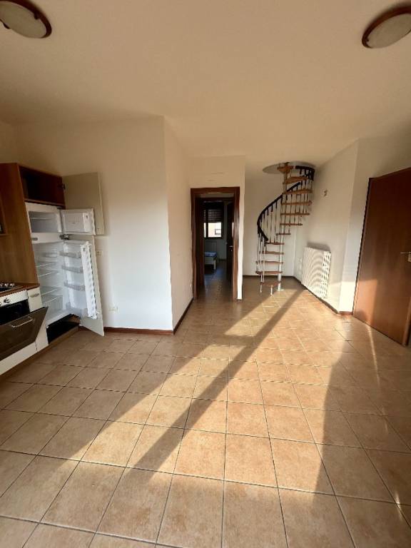 appartamento in vendita a Reggio nell'Emilia in zona Pieve Modolena