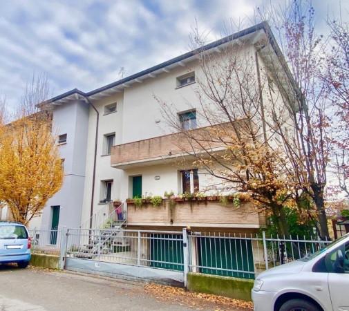 appartamento in vendita a Reggio nell'Emilia in zona Città Storica