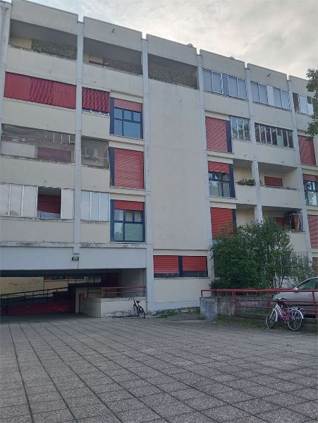 appartamento in vendita a Reggio nell'Emilia in zona Baragalla