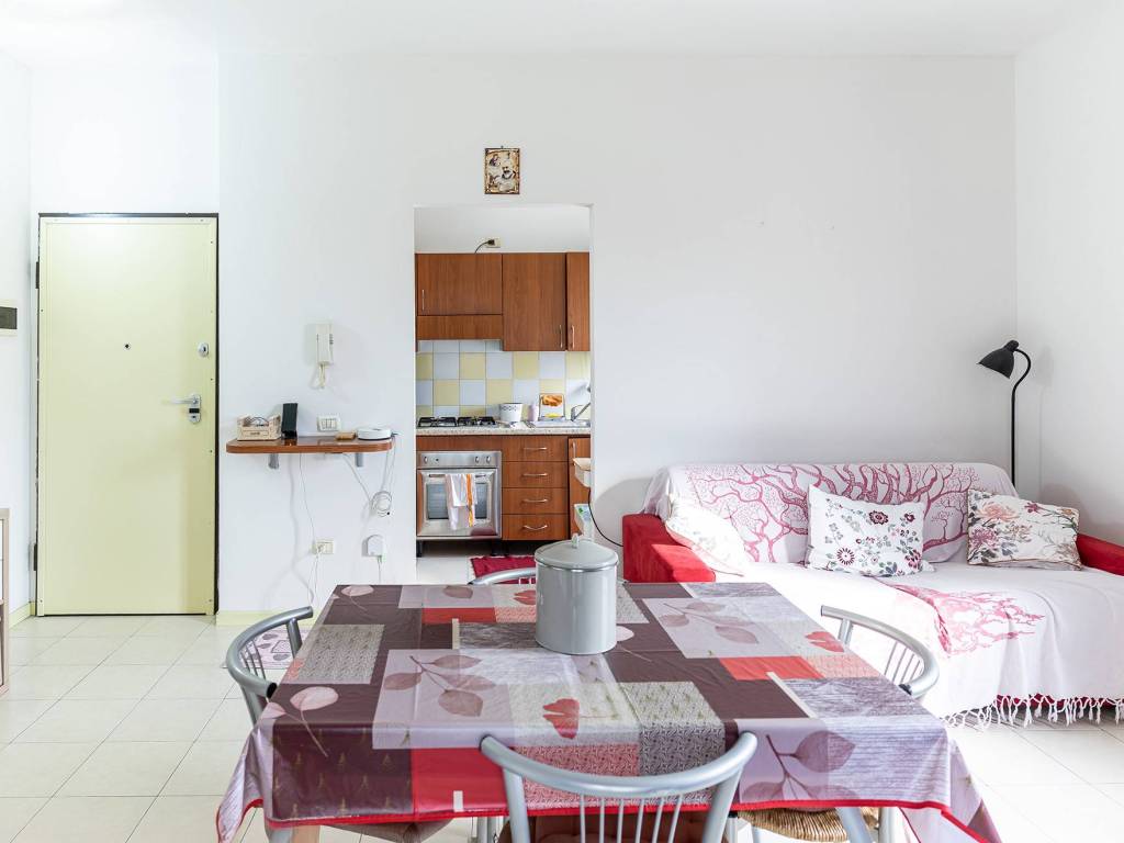appartamento in vendita a Reggio nell'Emilia in zona Ospizio