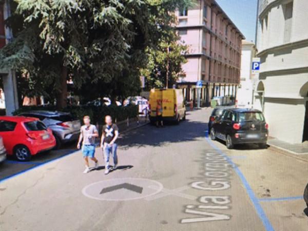 appartamento in vendita a Reggio nell'Emilia in zona Città Storica