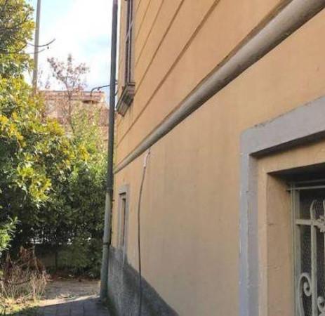 casa indipendente in vendita a Reggio nell'Emilia in zona Città Storica