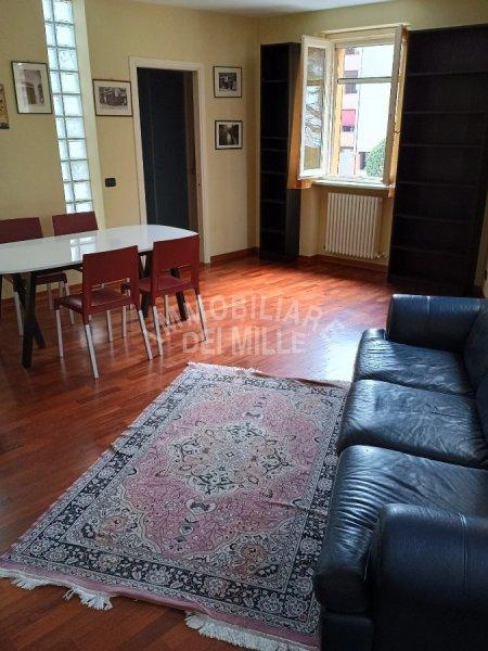 appartamento in vendita a Reggio nell'Emilia in zona Città Storica