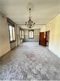 casa indipendente in vendita a Reggio nell'Emilia