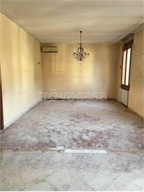 casa indipendente in vendita a Reggio nell'Emilia