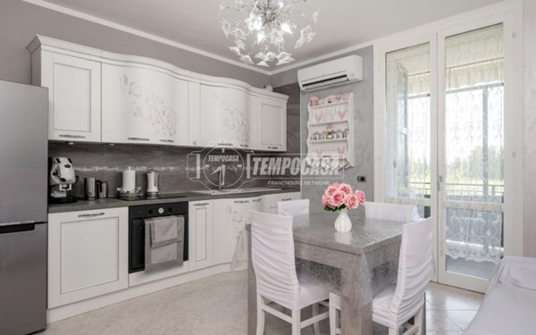 appartamento in vendita a Reggio nell'Emilia in zona Città Storica