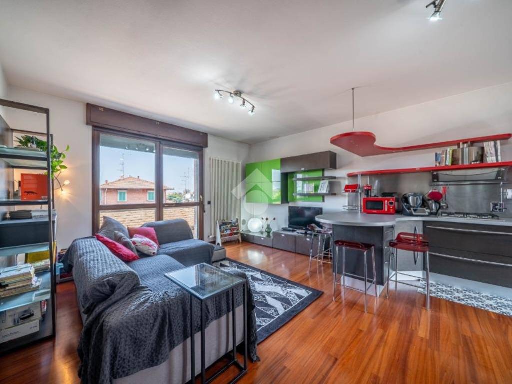 appartamento in vendita a Reggio nell'Emilia in zona Città Storica