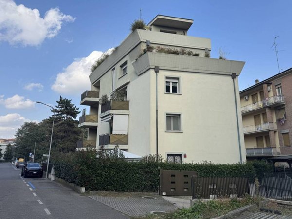appartamento in vendita a Reggio nell'Emilia