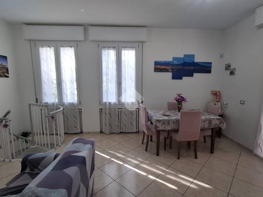 appartamento in vendita a Reggio nell'Emilia
