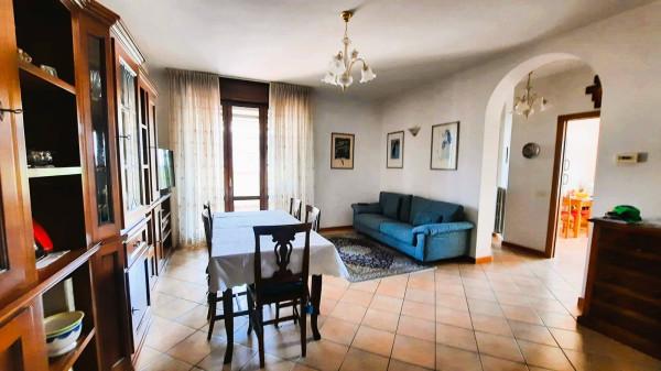 appartamento in vendita a Reggio nell'Emilia in zona Città Storica