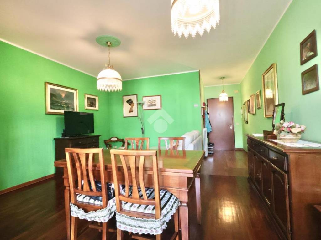 appartamento in vendita a Reggio nell'Emilia in zona Pieve Modolena