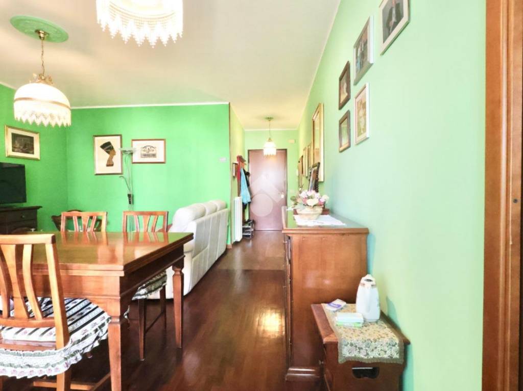 appartamento in vendita a Reggio nell'Emilia in zona Pieve Modolena