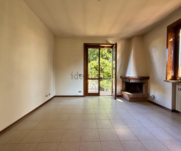 casa indipendente in vendita a Reggio nell'Emilia in zona San Maurizio