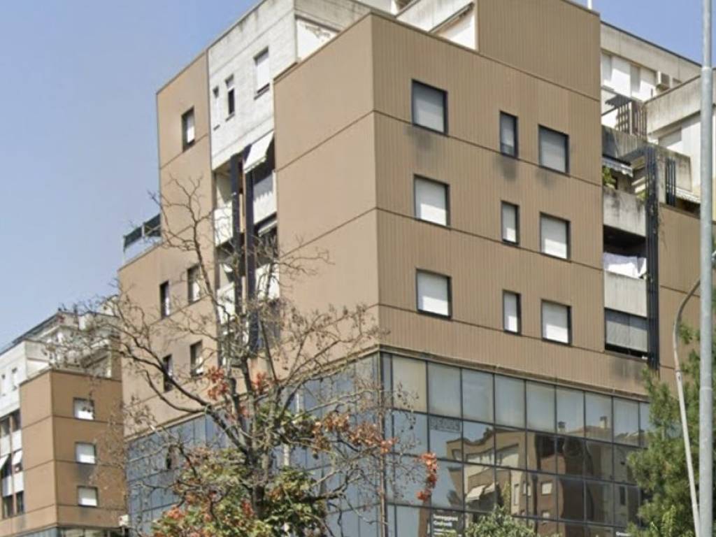 appartamento in vendita a Reggio nell'Emilia in zona Carrozzone