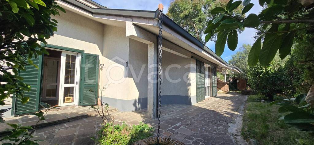 casa indipendente in vendita a Reggio nell'Emilia