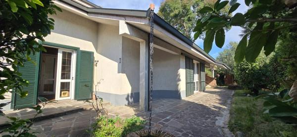 casa indipendente in vendita a Reggio nell'Emilia in zona Città Storica