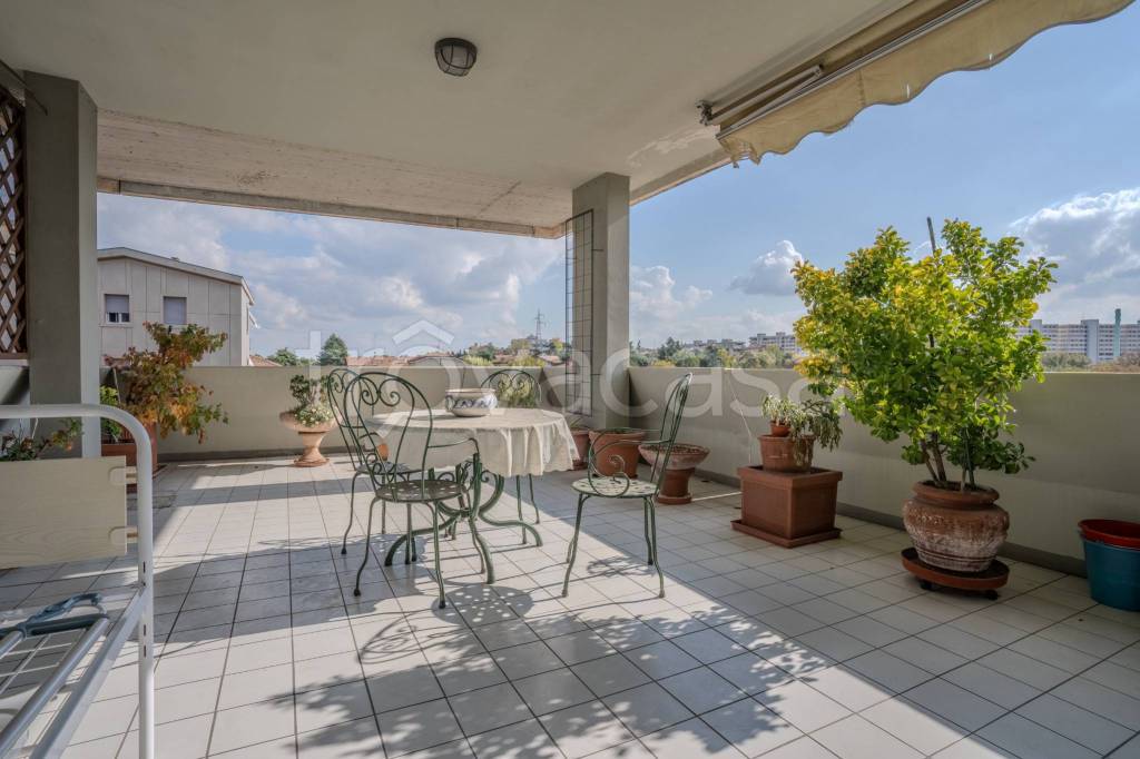 appartamento in vendita a Reggio nell'Emilia in zona Baragalla