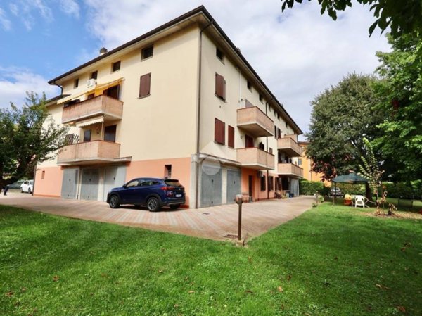 appartamento in vendita a Reggio nell'Emilia in zona Roncocesi