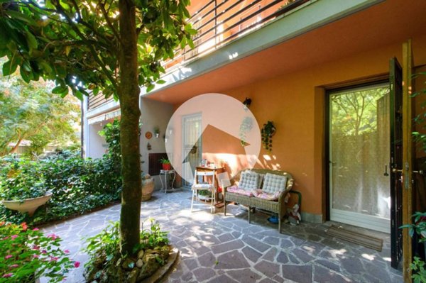 casa indipendente in vendita a Reggio nell'Emilia in zona Rivalta