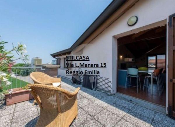 appartamento in vendita a Reggio nell'Emilia in zona Città Storica