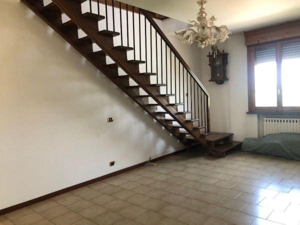 appartamento in vendita a Reggio nell'Emilia in zona Cavazzoli