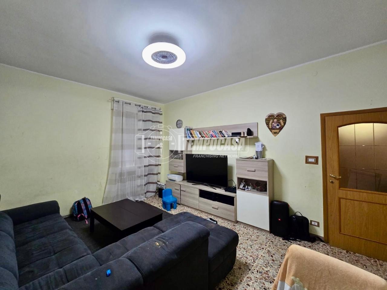 appartamento in vendita a Reggio nell'Emilia in zona Città Storica