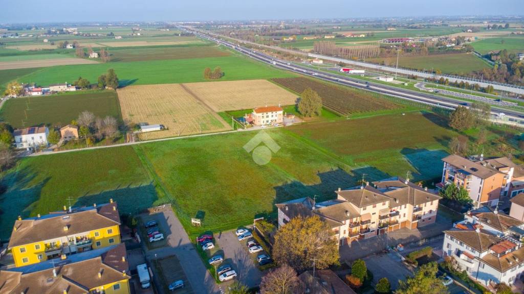 casa indipendente in vendita a Reggio nell'Emilia in zona Roncocesi