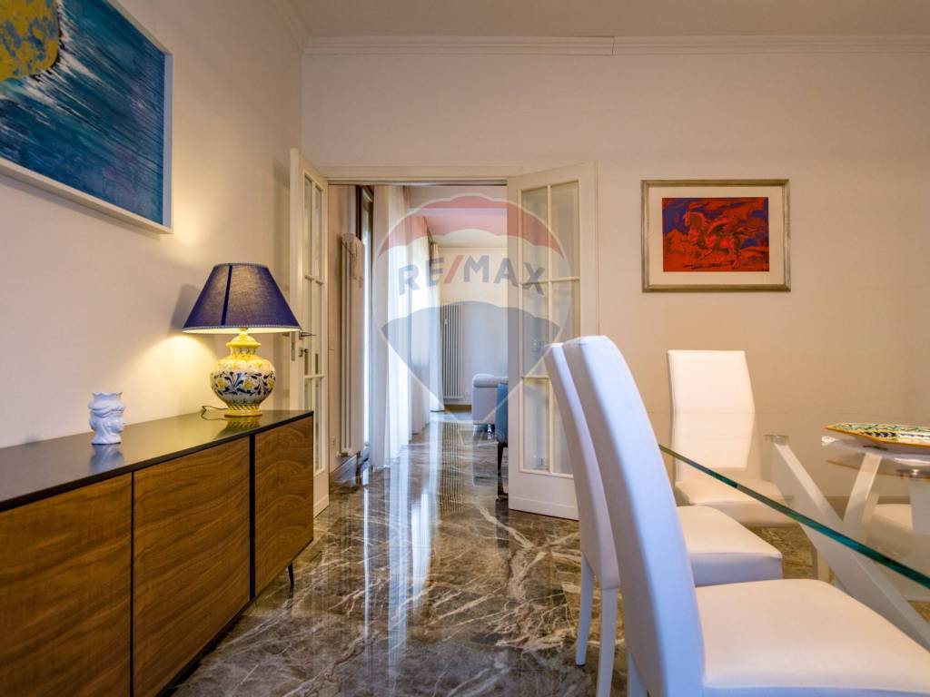 appartamento in vendita a Reggio nell'Emilia in zona Città Storica